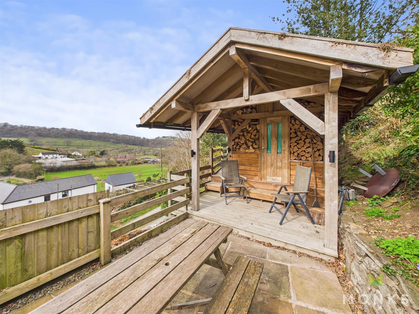 10 Perkins Beach Dingle, Shrewsbury, SY5 0PE For Sale 10 Perkins Beach Dingle, Shrewsbury, SY5 0PE For Sale